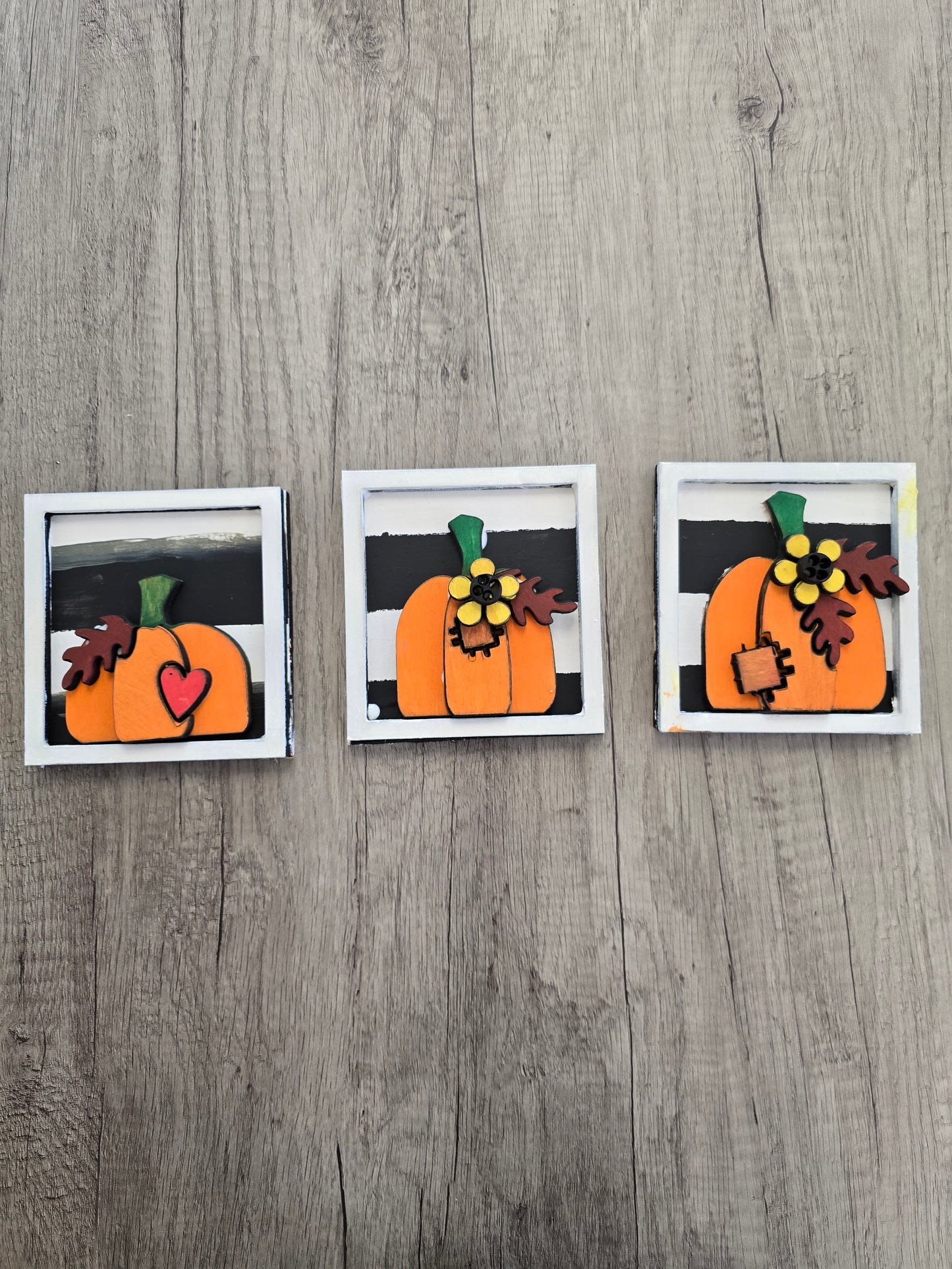 Mini Pumpkin Sign Trio