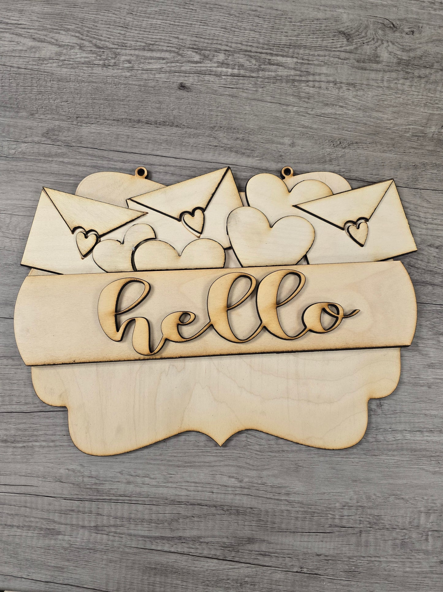 Scalloped Interchangeable Sign Door Hanger Base and one insert