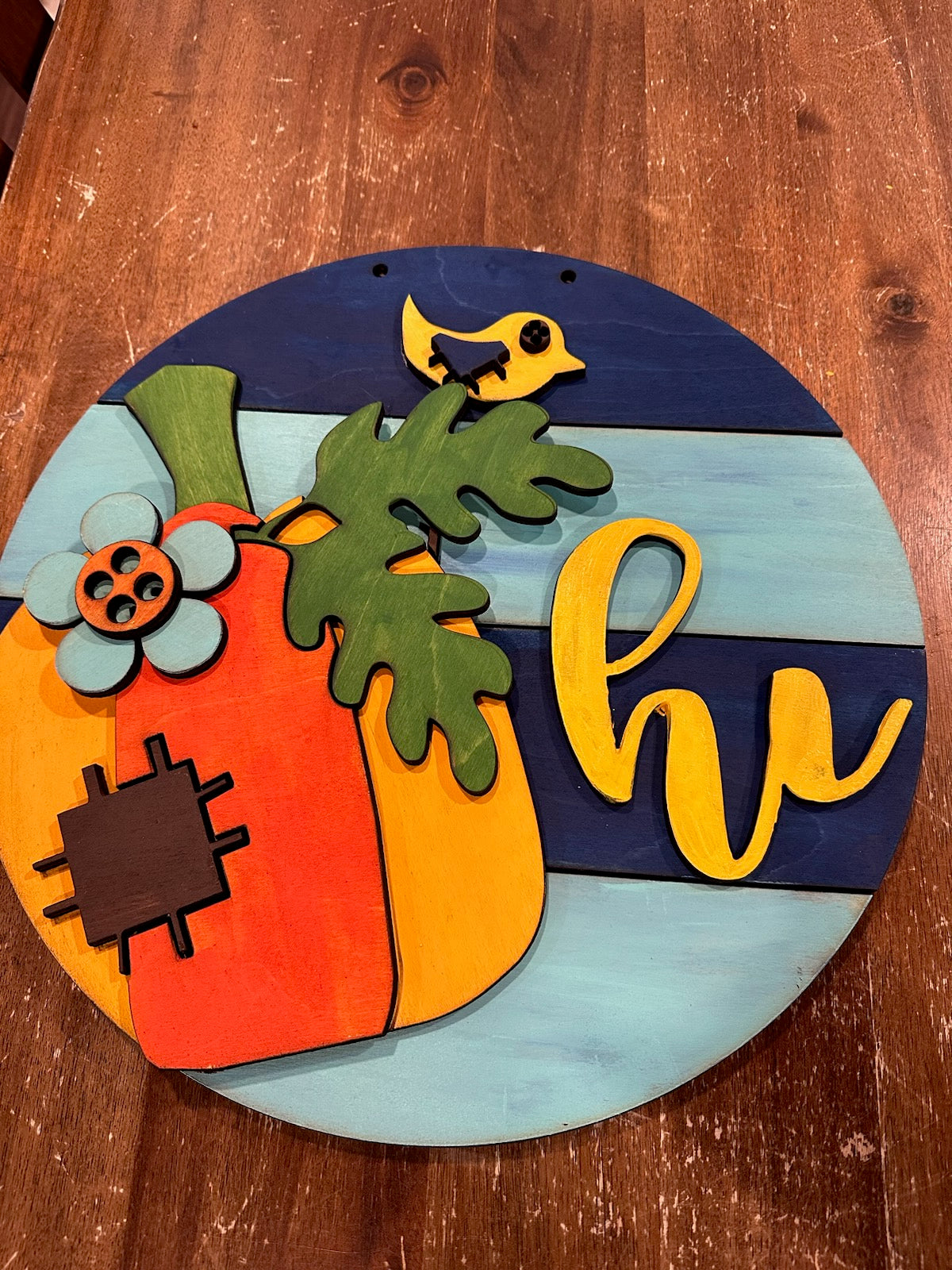 Patchwork Pumpkin “Hi” Sign