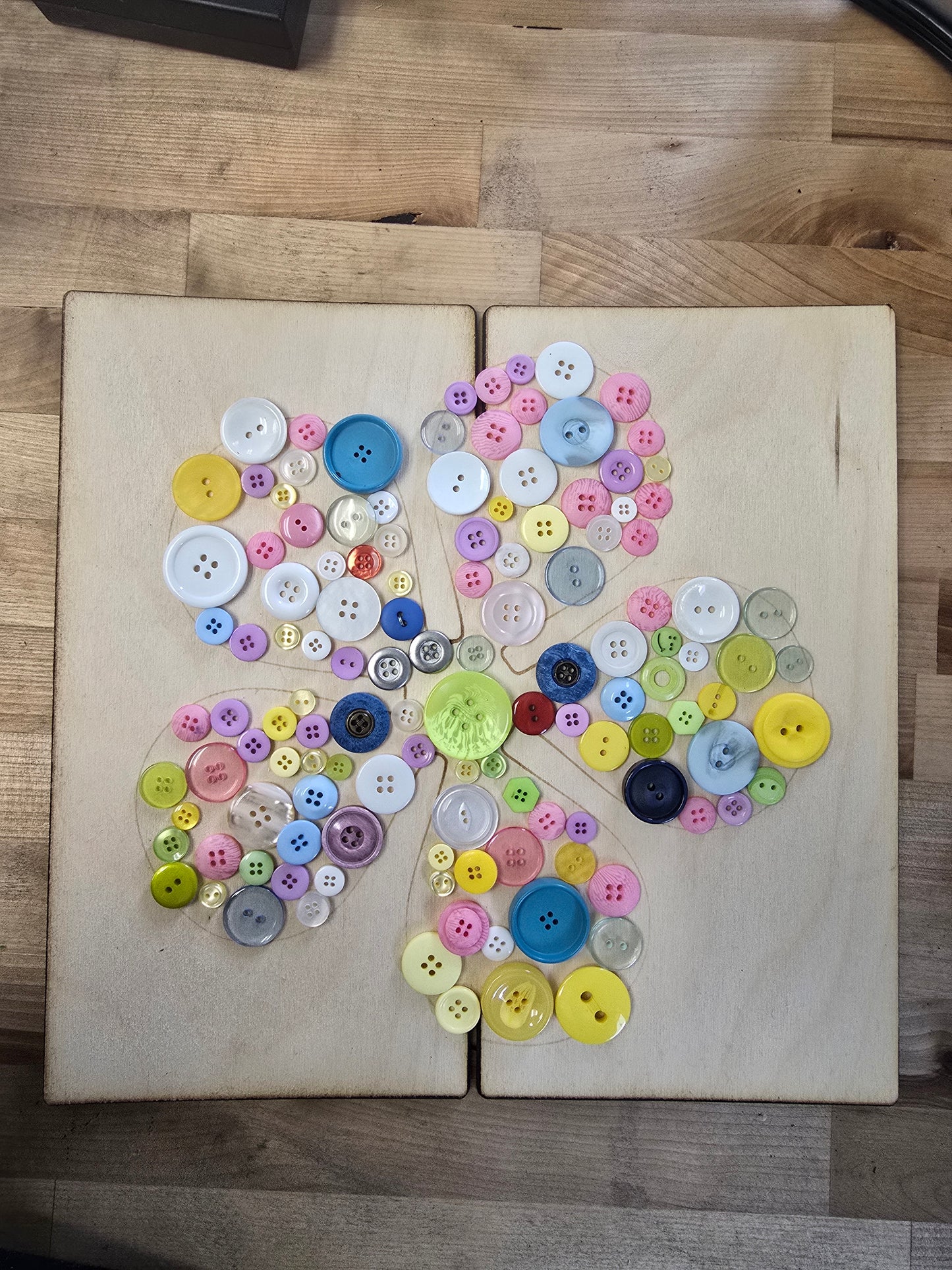 Wooden Button Art DIY – Multiple Designs