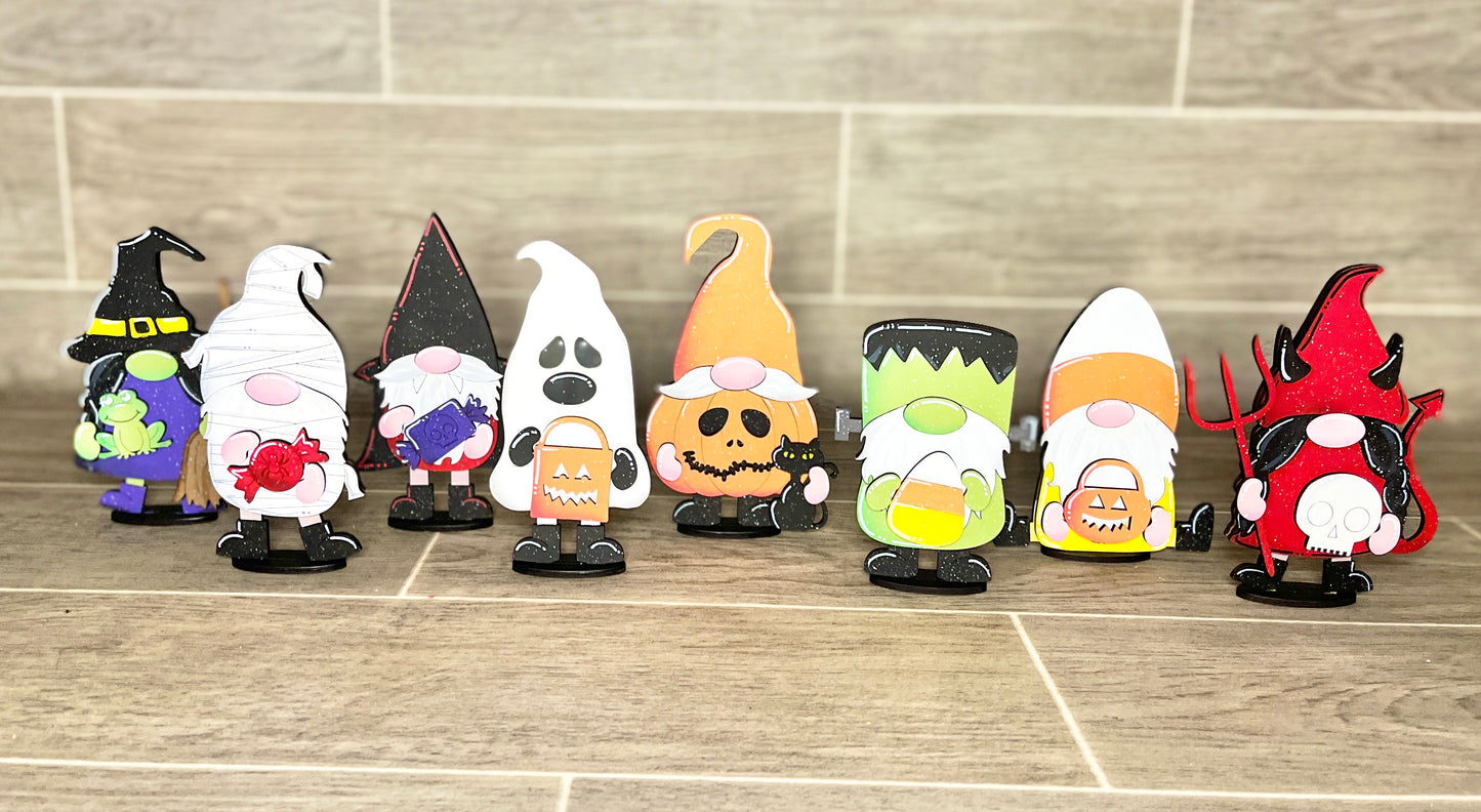 Halloween Standing Gnome Set